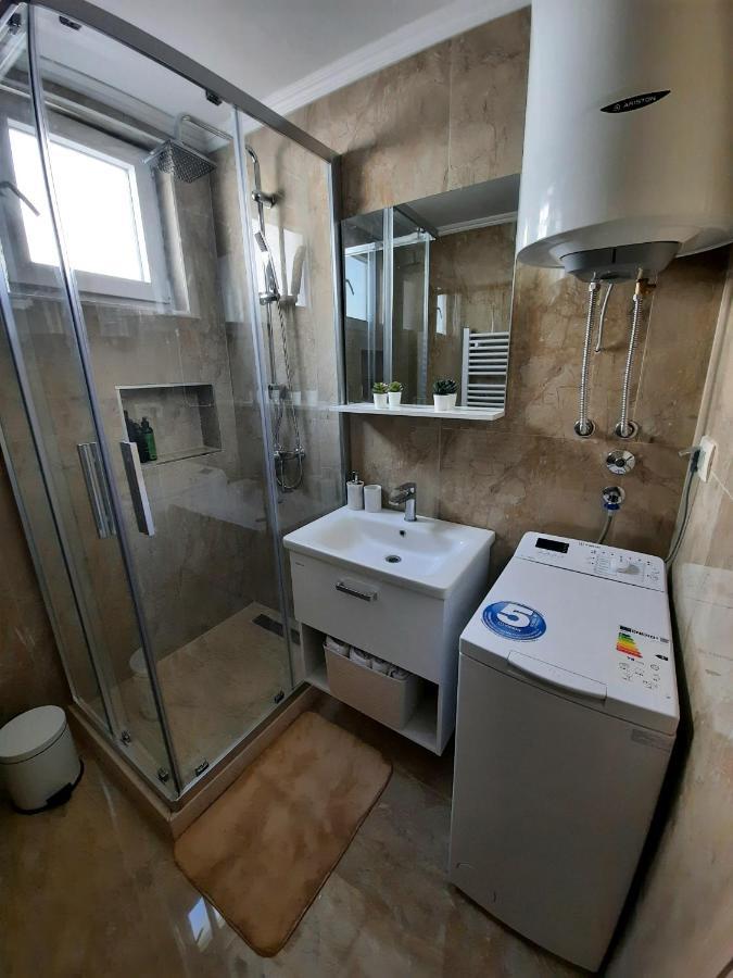 Apartments "4You" Тиват Екстер'єр фото