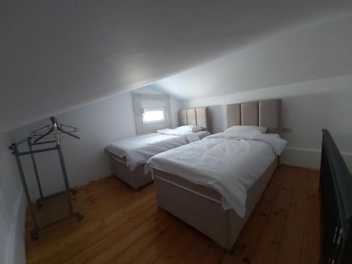 Apartments "4You" Тиват Екстер'єр фото